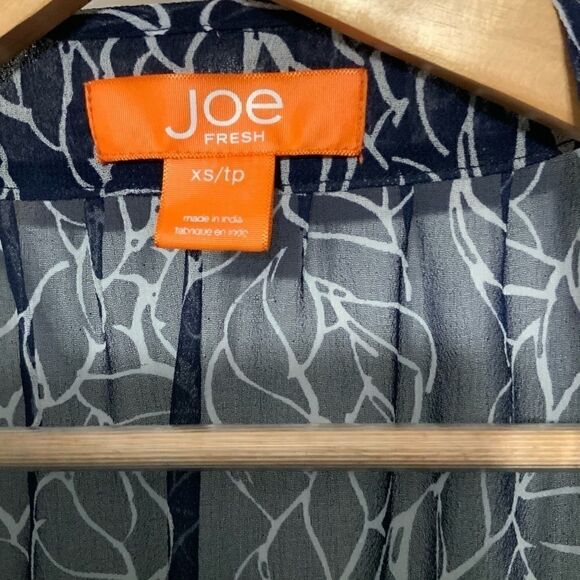 Joe Fresh blue sheer pop over XS - Picture 3 of 4